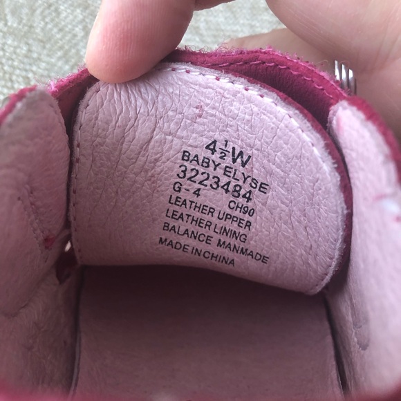 Stride Rite Baby Elyse Nubuck Leather Bootie. Fuschia Pink W/Flower Detail, 4.5W - Picture 10 of 10